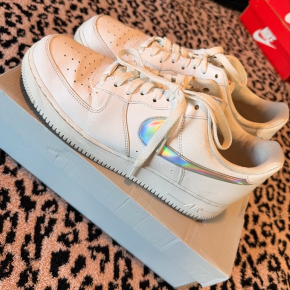 Women’s Air Force 1 ‘07 ESS - Picture 3 of 7